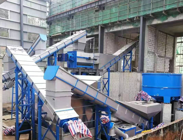 �Aб�o�S����ݔ�͙C���b����